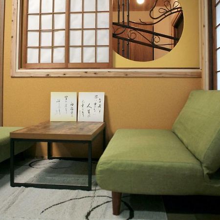 Maru House Hotel โอซาก้า ภายนอก รูปภาพ