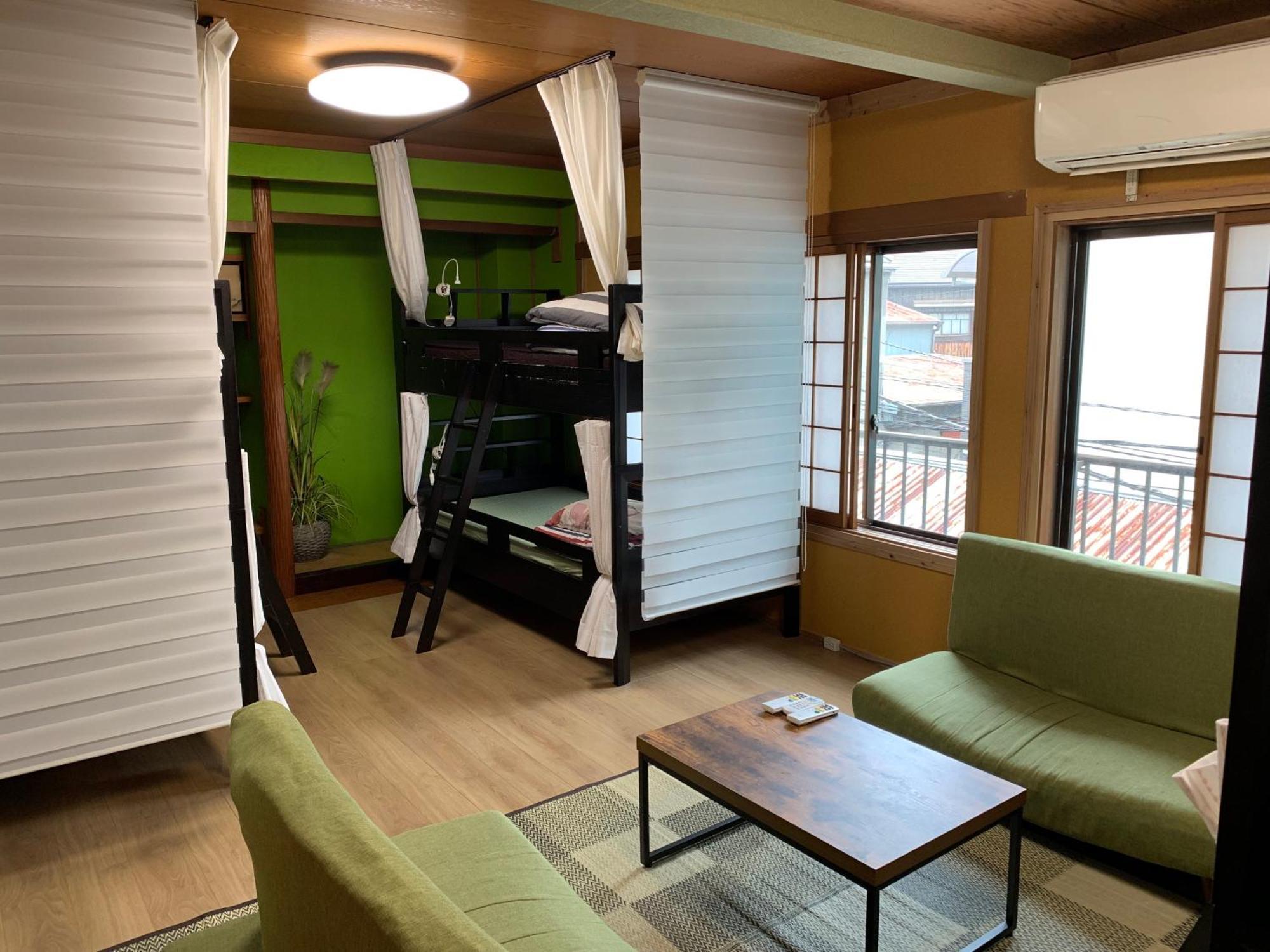 Maru House Hotel โอซาก้า ภายนอก รูปภาพ