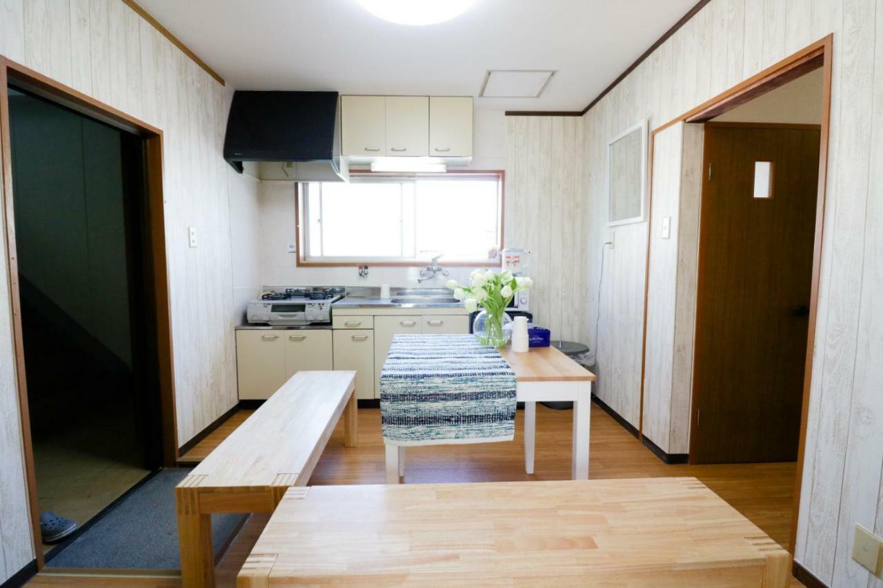 Maru House Hotel โอซาก้า ภายนอก รูปภาพ
